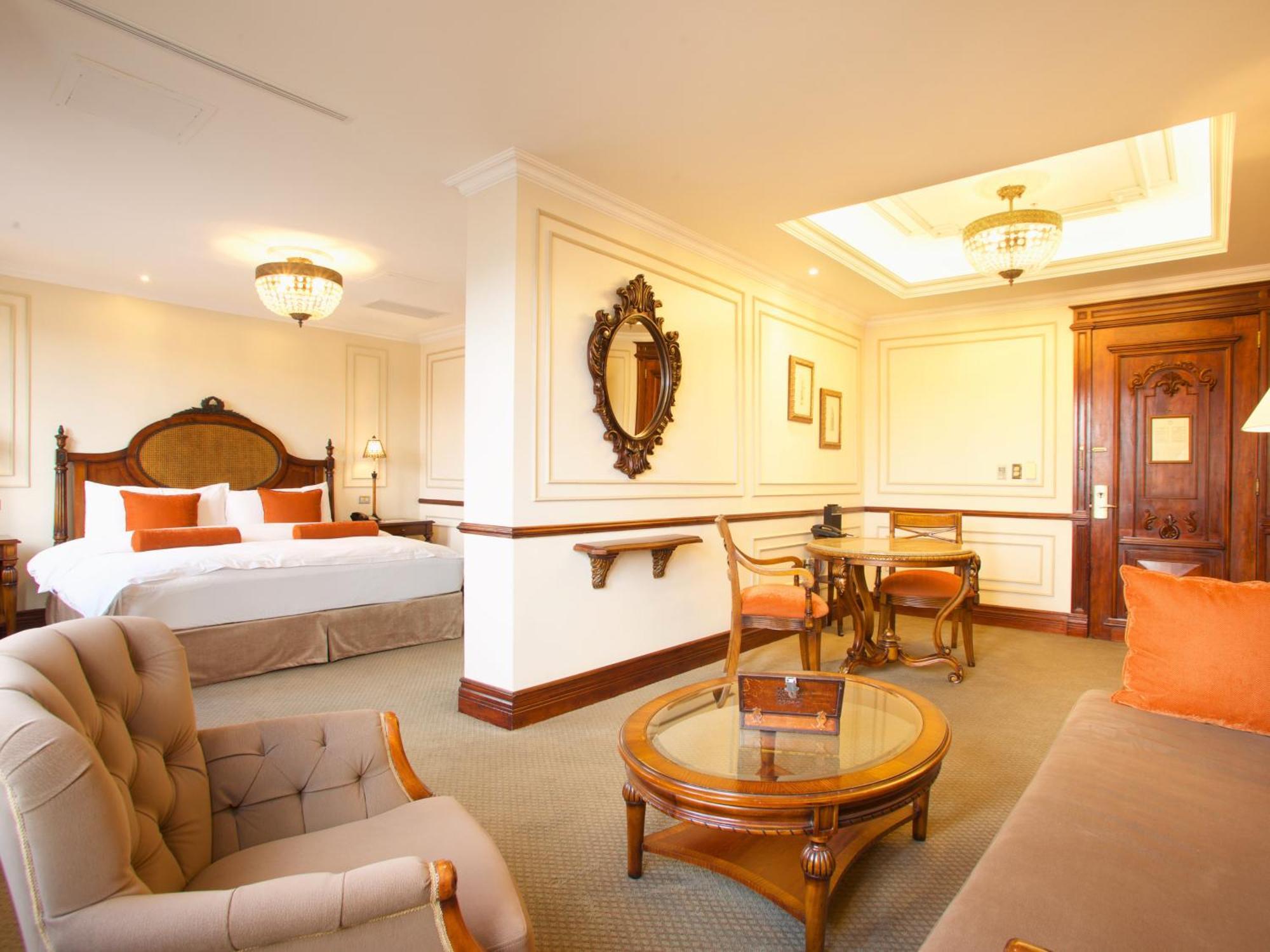 Plaza Grande Hotel Quito Esterno foto